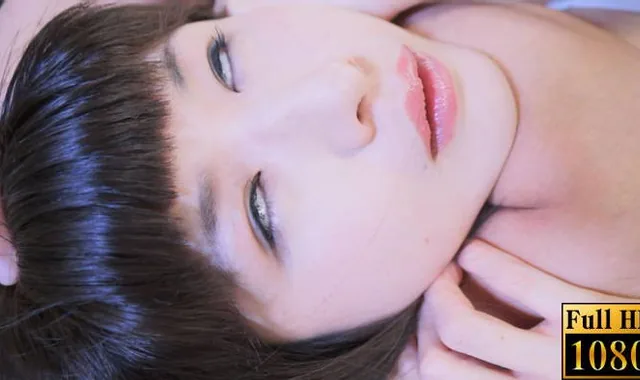 屈辱!!耐え切れず失神する女1
